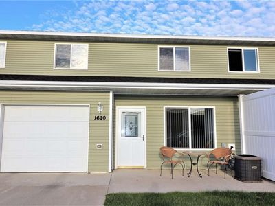 1620 35th Ave SE, Minot, ND, 58701
