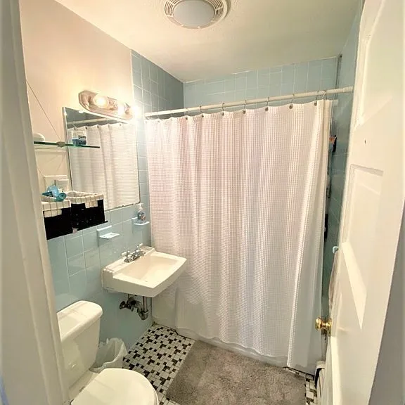 27 Langley Rd #2 — Photo 8