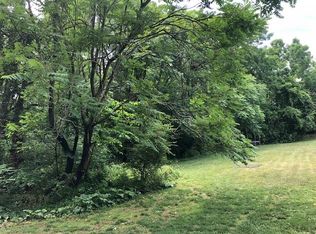 505 Mount View Dr, Staunton, VA 24401