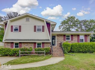 155 Sharon Dr, Fayetteville, GA 30214