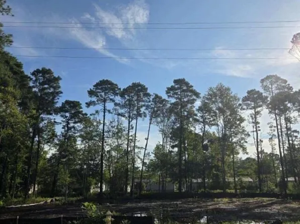 63 Pinewood Drive, Calabash, NC 28467