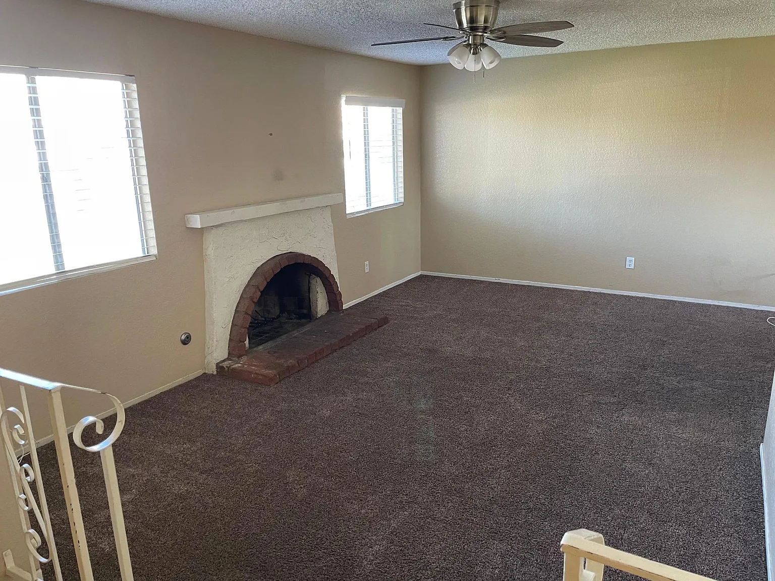 617 S Spruce Ave — Photo 3