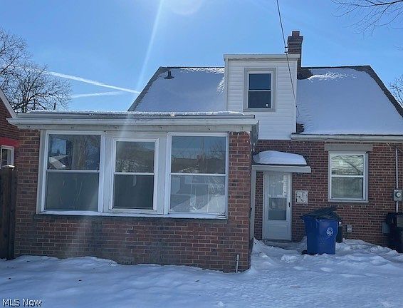 3rd image of 15419 Invermere Ave