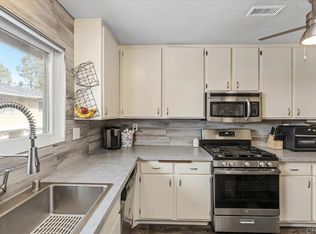 4223 Vista Del Rio Way UNIT 3, Oceanside, CA 92057