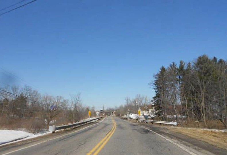 2nd image of 34 E Highland Rd