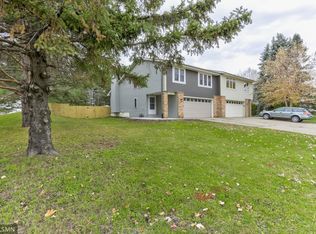 1250 Dunberry Ln #A, Eagan, MN 55123