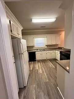 3423 Landmark Dr — Photo 13