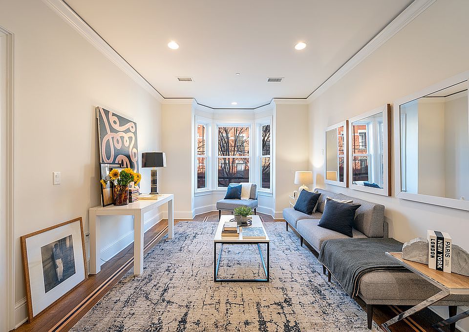 1st image of 231 1st St APT 2B