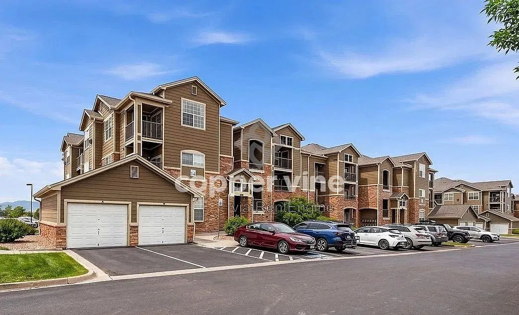 2 bed, 2.0 bath, 1156 sqft, $1,965 — Photo 1
