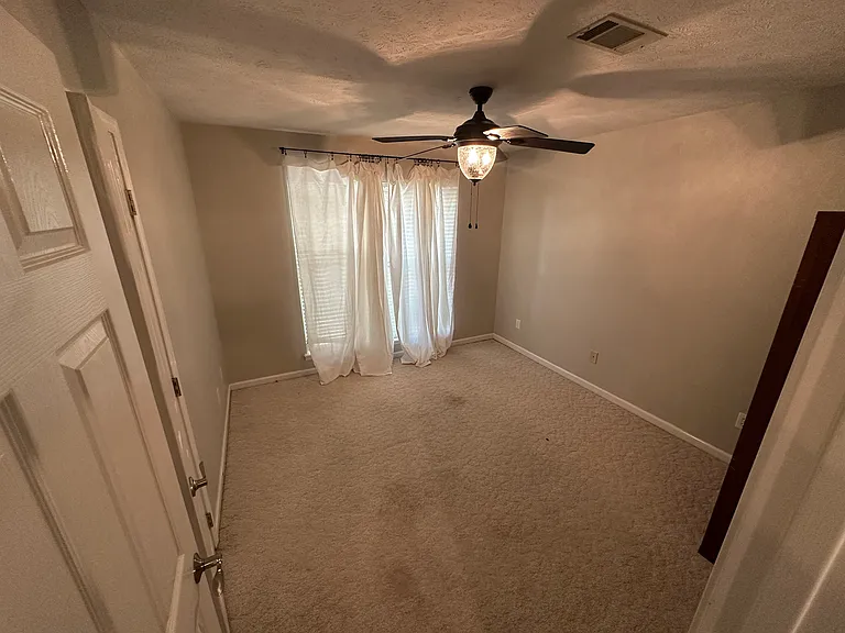 211 Clark Farms Rd — Photo 17