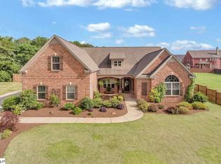 116 McRae Pl, Simpsonville, SC 29681