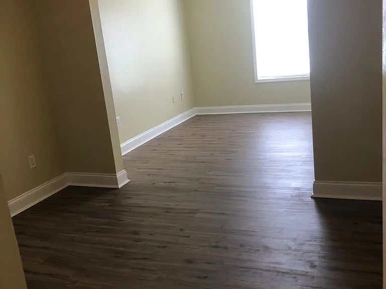 136 Centennial Cir — Photo 4