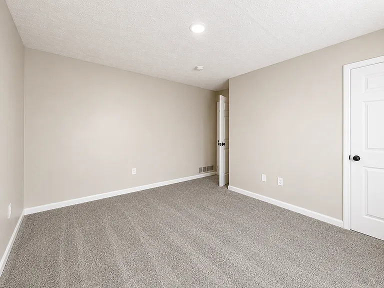 306 Spangler Dr #8 — Photo 9