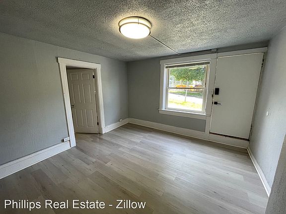 4th image of 506 E Union St #1400
