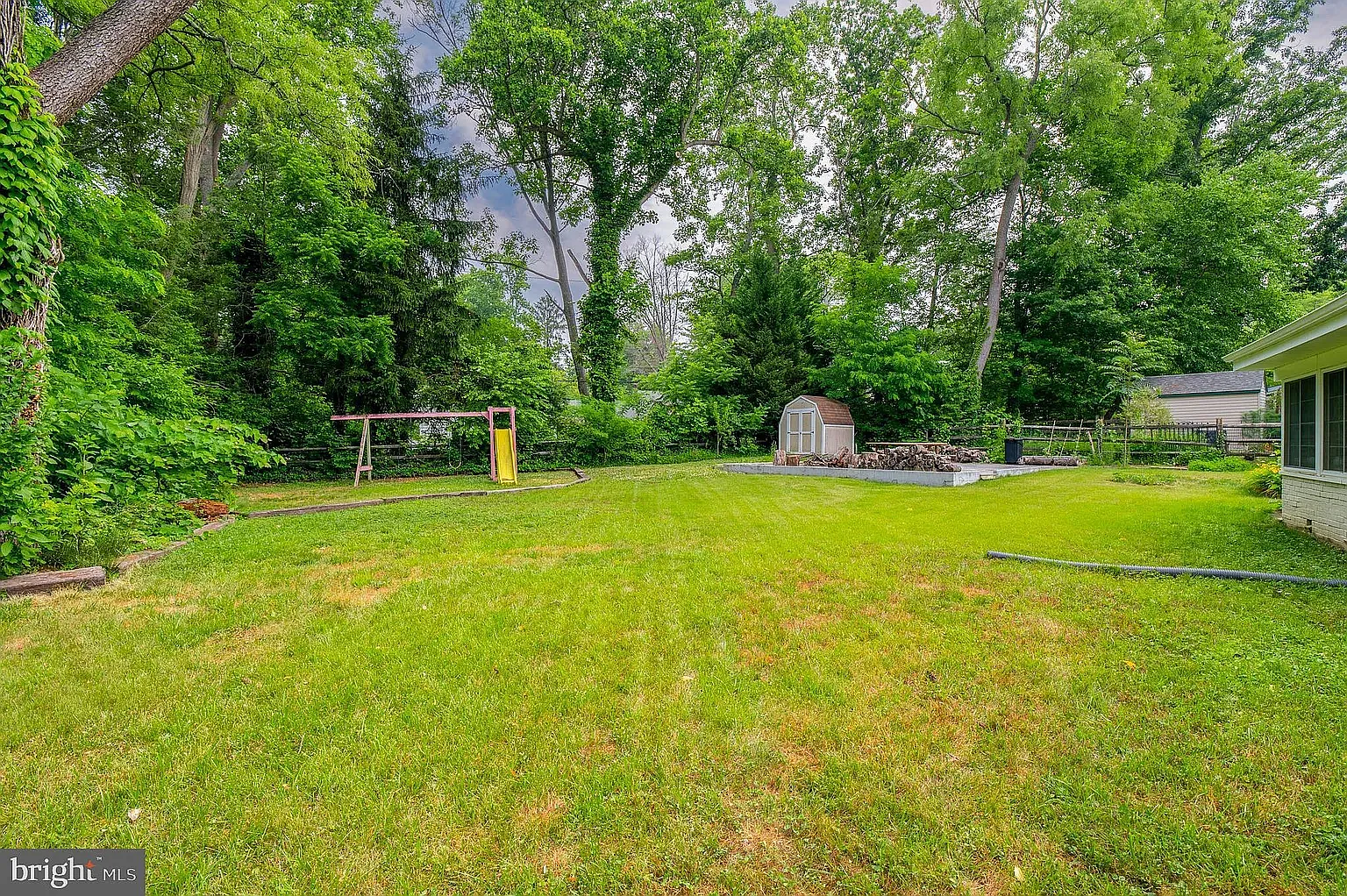 4 bed, 3775 sqft, $3,950 — Photo 2