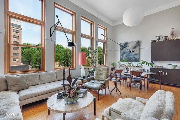 Sold by Citi Habitats | media 37