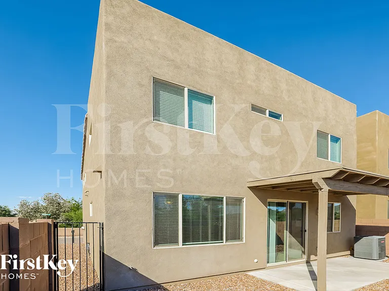 200 E Imperial Ct — Photo 15