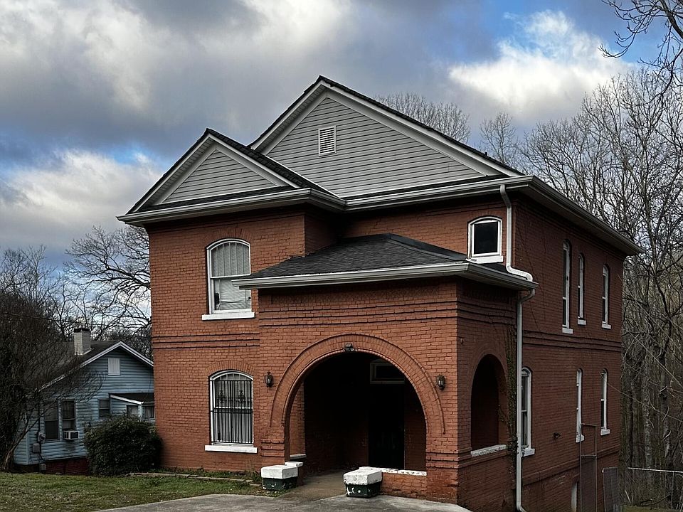 1st image of 3211 Campbell St