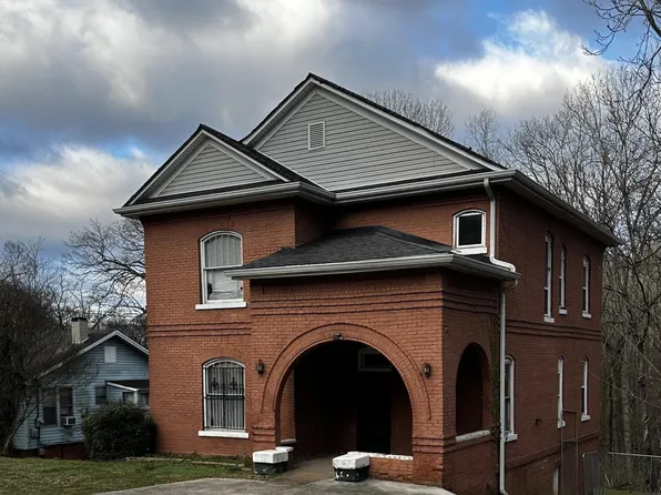 3211 Campbell St, Chattanooga, TN 37406