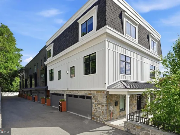 263 Hermitage St #7, Philadelphia, PA 19127