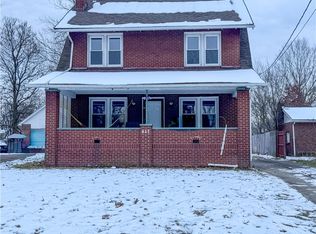827 Winona Dr, Youngstown, OH