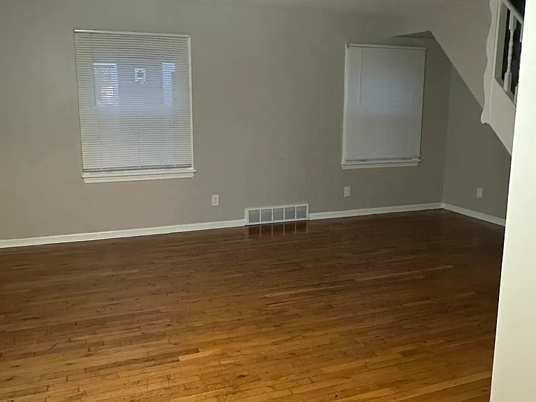 5974 Edgewood Rd — Photo 12