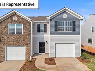 9128 Lowfalls Ln, Charlotte, NC 28216