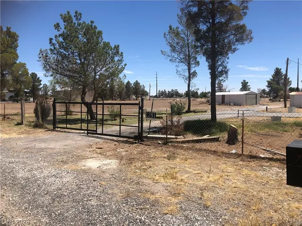 1281 Dollar St, Pahrump, NV 89048