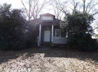 110 E Broadway St, Summerdale, AL 36580