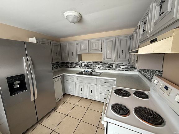 5th image of 4308 W Burton Dr