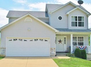 128 Country Club Parc Ct, Imperial, MO 63052