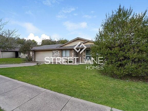 2nd image of 100 Crestridge Dr