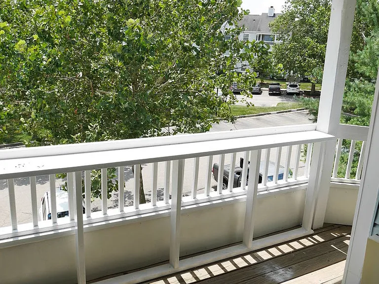 8369 Montgomery Run Rd #I — Photo 20