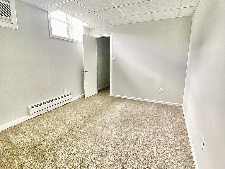 353 Broad St #9 — Photo 5