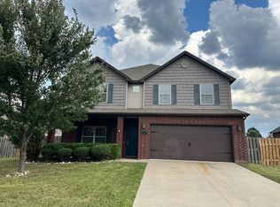 122 Devonshire Ave, Lowell, AR 72745