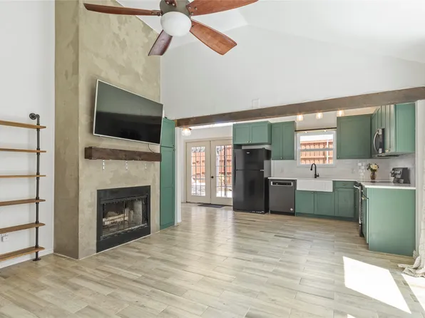 2041 Mallard Dr, Lewisville, TX 75077