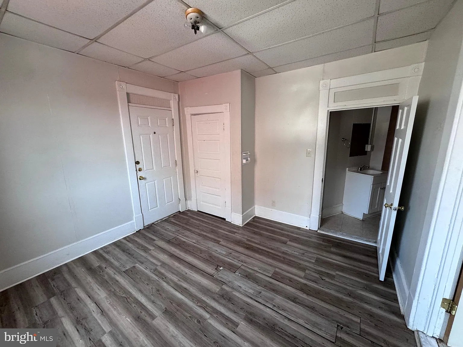 2 bed, 800 sqft, $1,100 — Photo 4