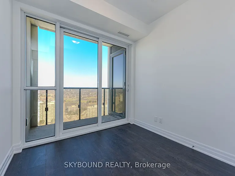 30 Elm Dr W #3504 — Photo 38