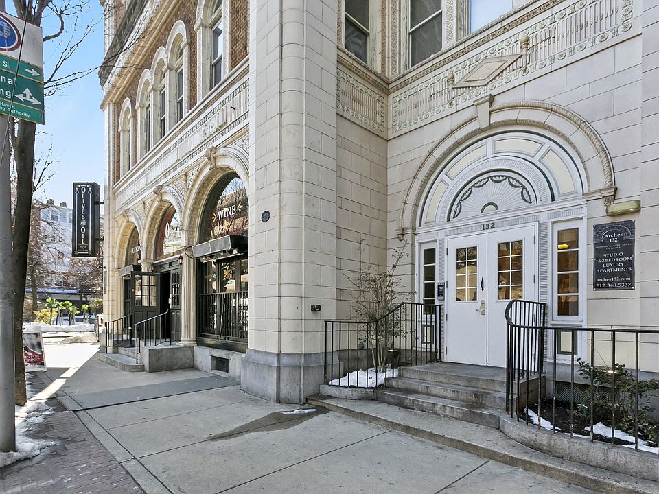 Building Photo 3