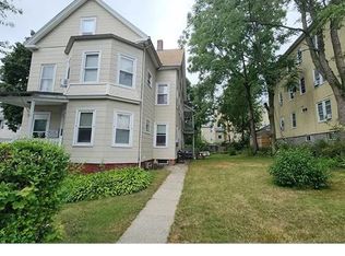 184 Vernon St APT 1, Worcester, MA 01607