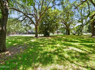 708 Wiggins Cir, Pascagoula, MS 39581