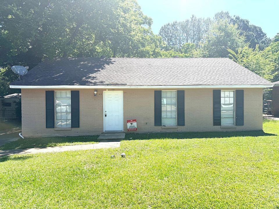 1st image of 428 Fieldbrook Dr
