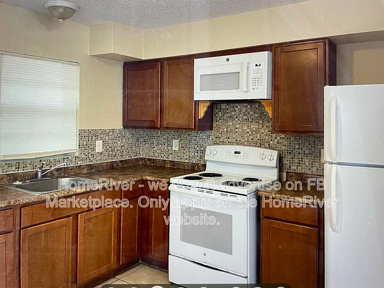 1111 Tuskegee St #A — Photo 4