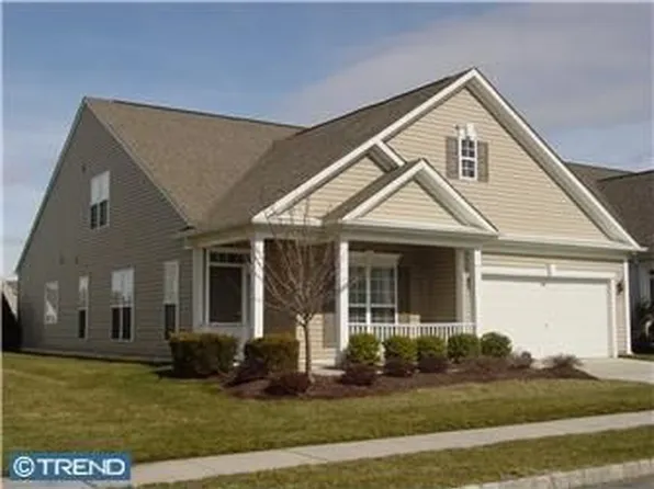 40 Pennington Ct, Delanco, NJ 08075