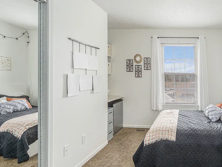 West Campus Village (West Campus Village Townhomes LLC) — Photo 39