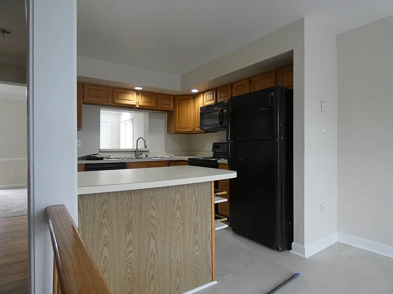 Southfield Dr — Photo 5