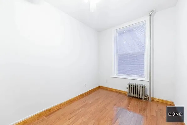 Rented by Bond New York | media 9