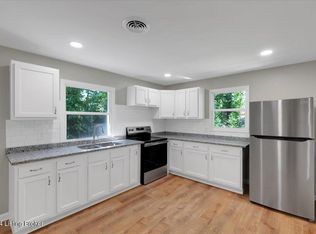 6104 Deady Dr, Louisville, KY 40258