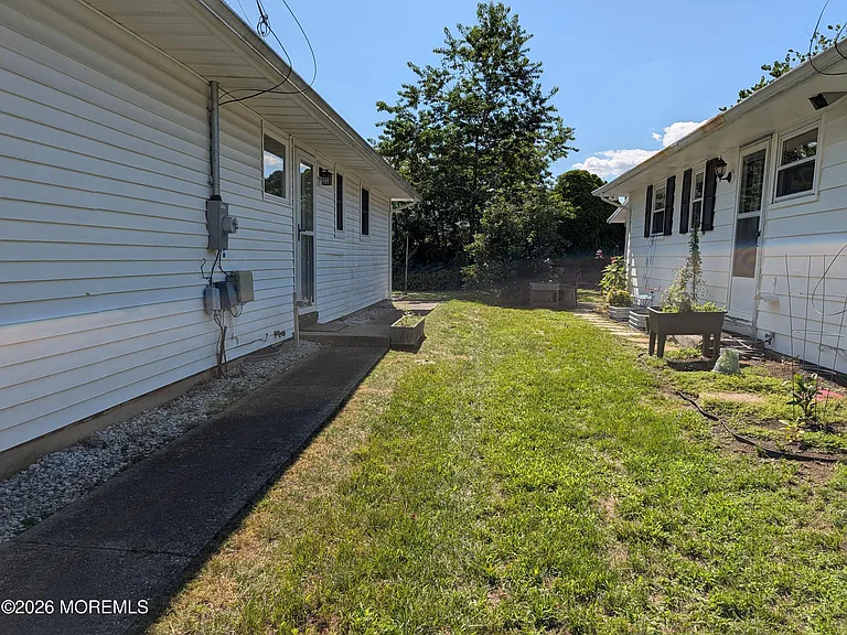 1936 Mount Carmel Blvd — Photo 22