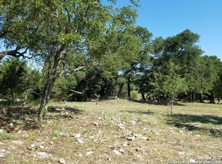 1969 Hunters Cv, New Braunfels, TX 78132